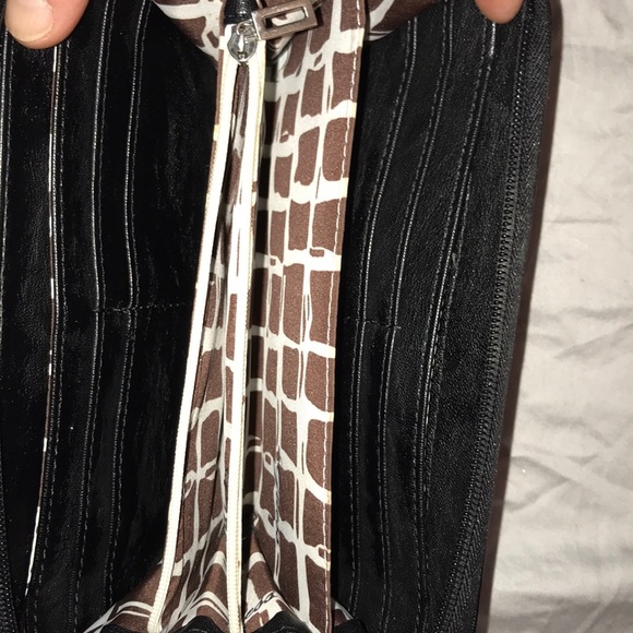 Wallet - Picture 3 of 3